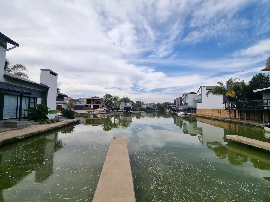 3 Bedroom Property for Sale in Hartbeesfontein AH North West